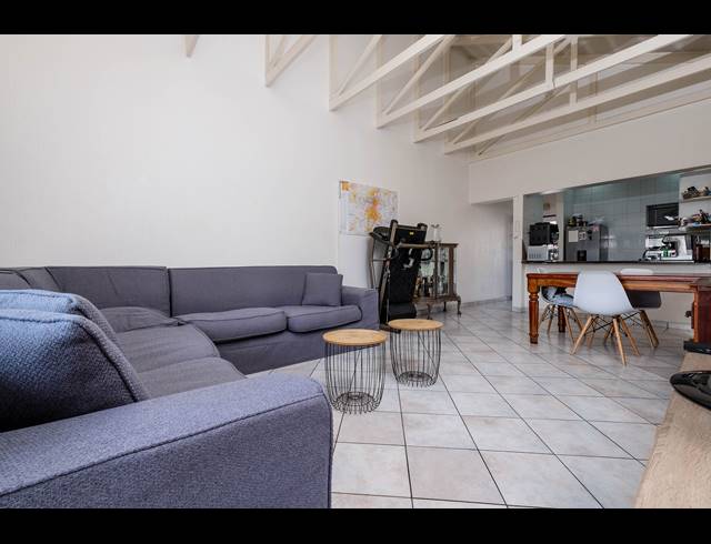 2 BEDROOM APARTMENT FOR SALE IN MORNINGSIDE